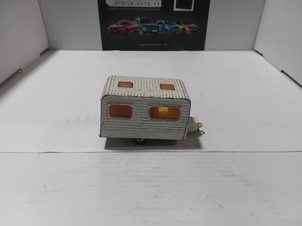 Caravan n°31 1977 1/64 Matchbox – Image 4