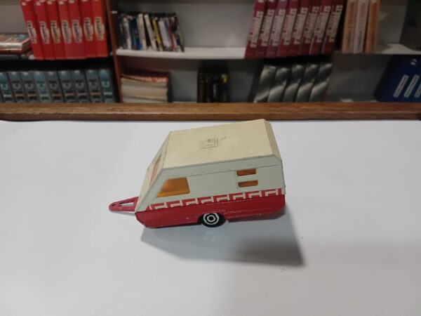 Caravane n°325 Majorette 1/70