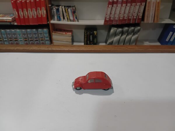 Citroën 2 CV AZ n°6 Les Micro Miniatures de Norev 1/86