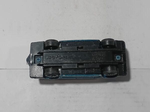 Volvo 760 GLE n°230 Majorette 1/61 – Image 5