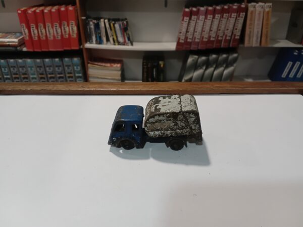 Tippax Refuse Collector n°15 1/100 Matchbox