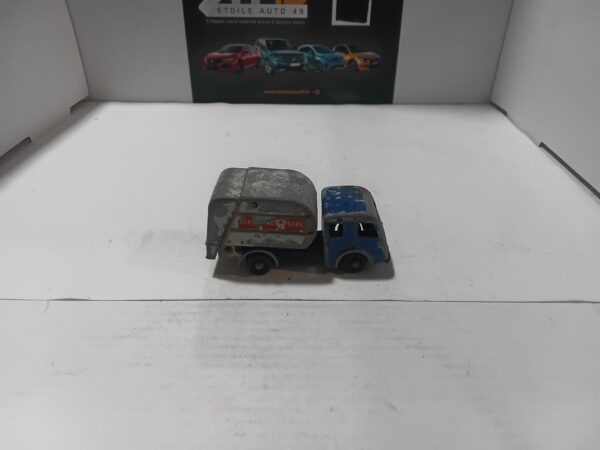 Tippax Refuse Collector n°15 Matchbox 1/100 – Image 4
