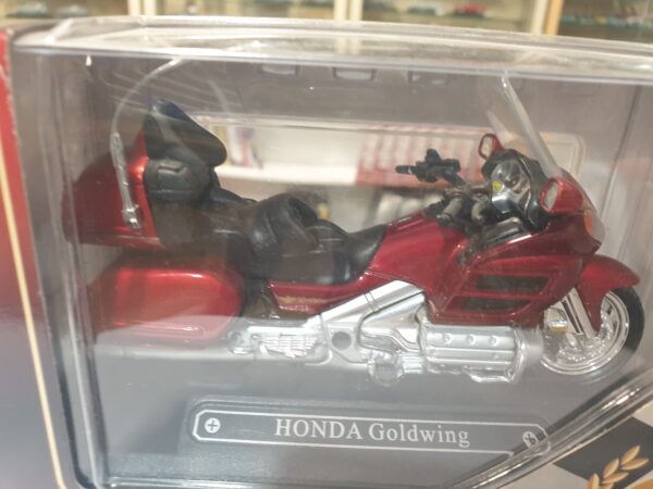 Honda Goldwing 1/18 Majorette – Image 4
