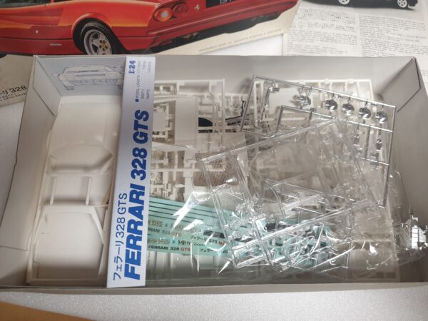 Maquette Ferrari 328 GTS Hasegawa 1/24 - non complète – Image 5