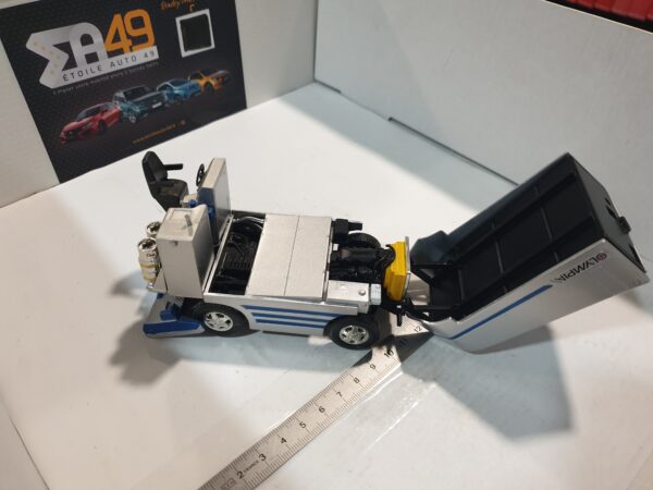 Surfaceuse Olympia 2009 Miniature – Image 8