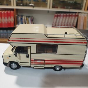 Citroën - C 25 Pilote R 470 - 1984 Sans boite 1/43