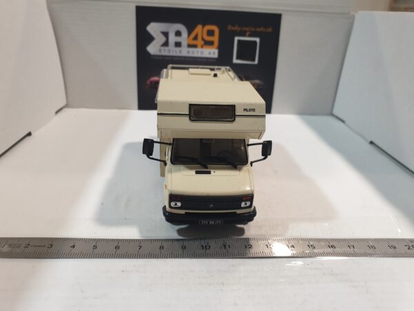 Citroën - C 25 Pilote R 470 - 1984 Sans boite 1/43 – Image 2