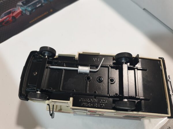 Citroën - C 25 Pilote R 470 - 1984 Sans boite 1/43 – Image 5