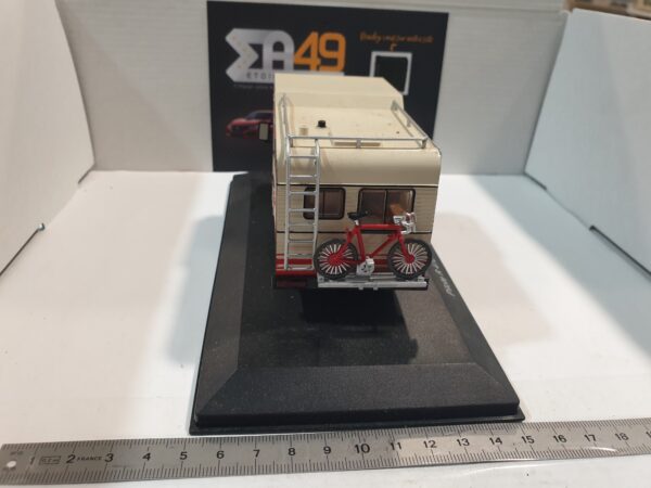 Citroën - C 25 Pilote R 470 - 1984 Avec socle 1/43 – Image 3