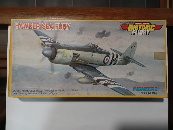 Maquette Hawker Sea Fury Pionner 2 1/72