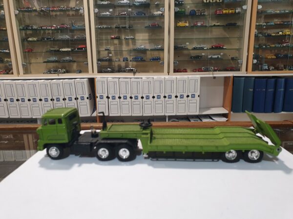 Camion Shinsei Mini Power heavy vehicle carrier Truck 1/53