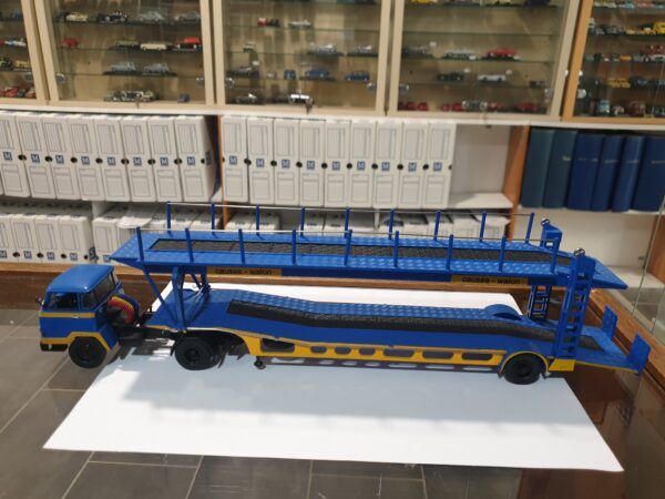 Camion Unic Auteuil Semi porte Voiture IXO Clausse Walon 1/43 ( vendu sans voiture )