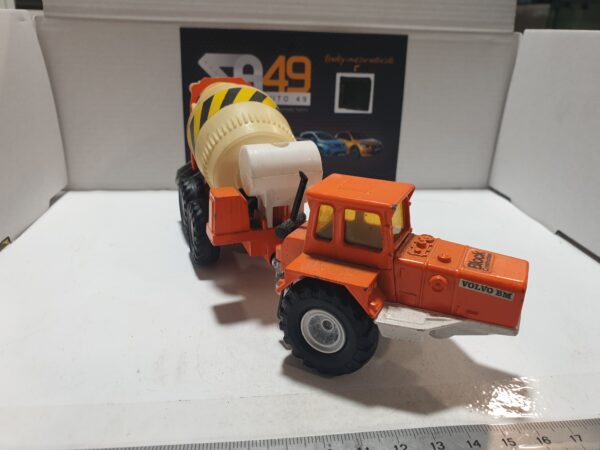 Volvo BM 860 S Whit Rapier Mixer Conscatola Corgi Toys 1156 – Image 2