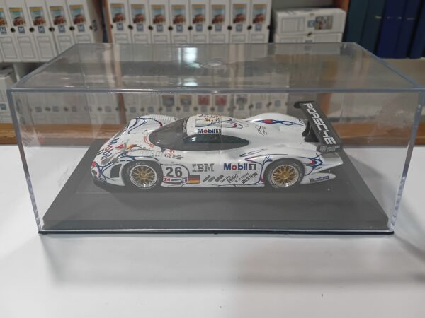Porsche GT1 Mobil 1 1/43