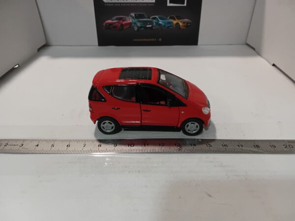 Mercedes Classe A 160 Schuco 1/43 – Image 4