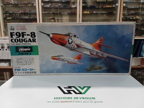 Maquette F9F-8 Cougar U.S. Navy Fighter Hasegawa 1/72