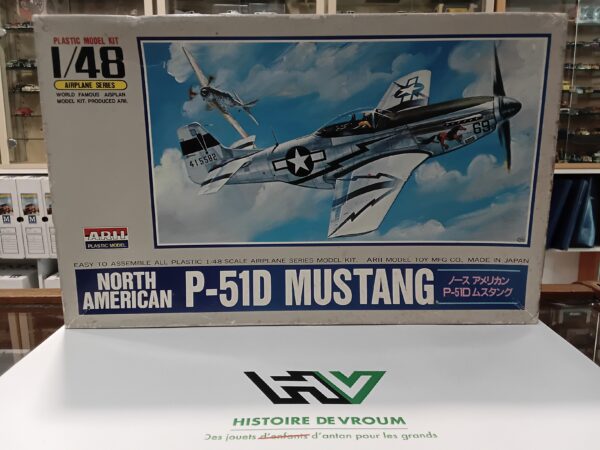 Maquette North American P-51D Mustang ARII Plastic Model 1/48