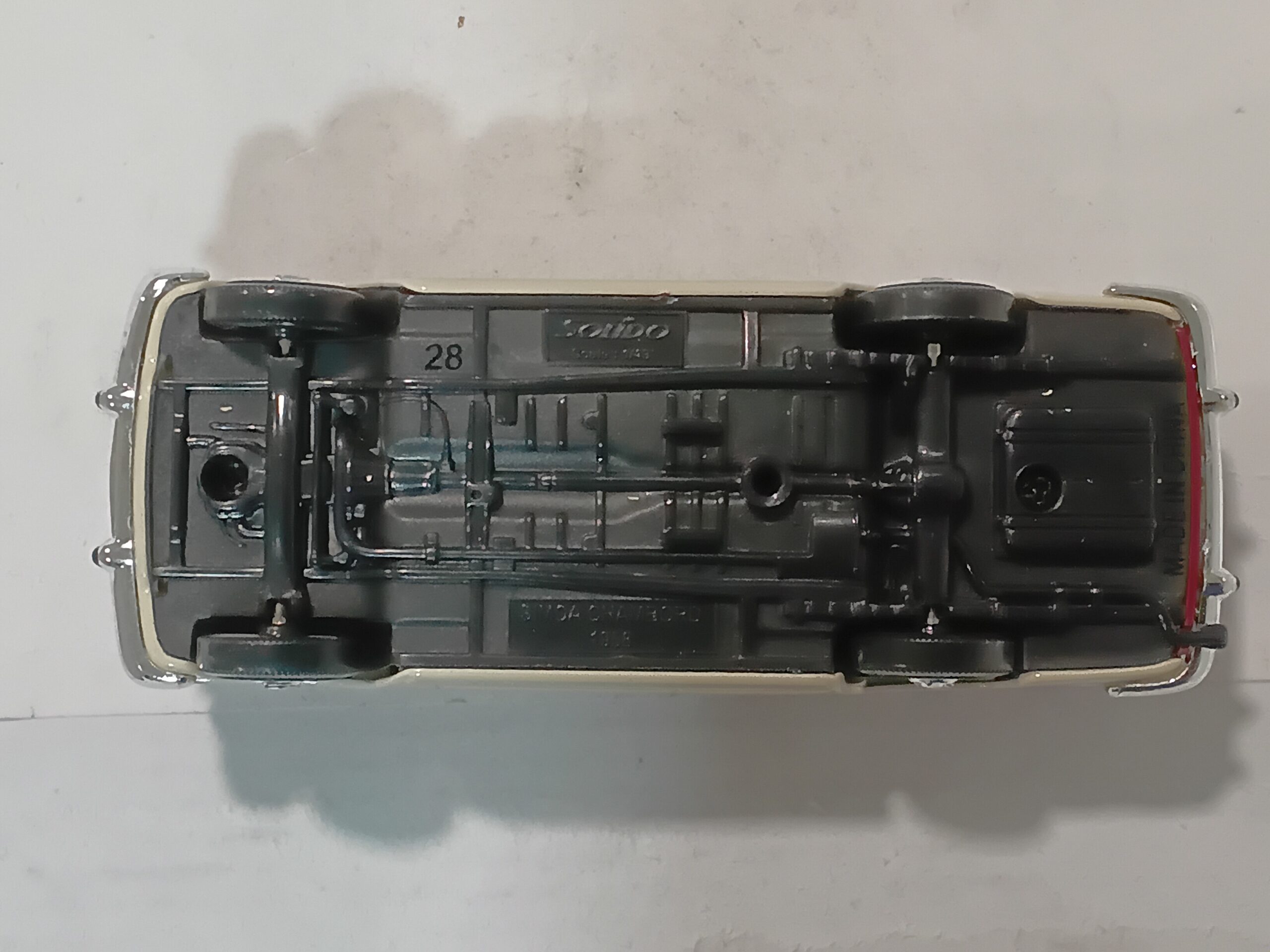 Simca Chambord 1958 Solido 1/43 – Image 5