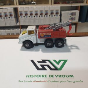 Camion Véhicule de remorquage Matchbox Battle King Shell