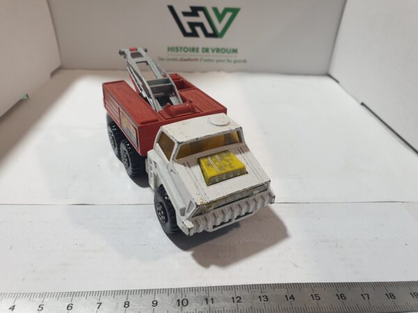 Camion Véhicule de remorquage Matchbox Battle King Shell – Image 2