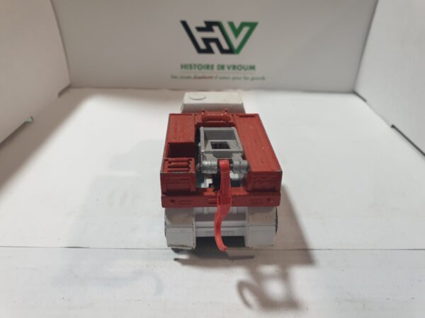 Camion Véhicule de remorquage Matchbox Battle King Shell – Image 3