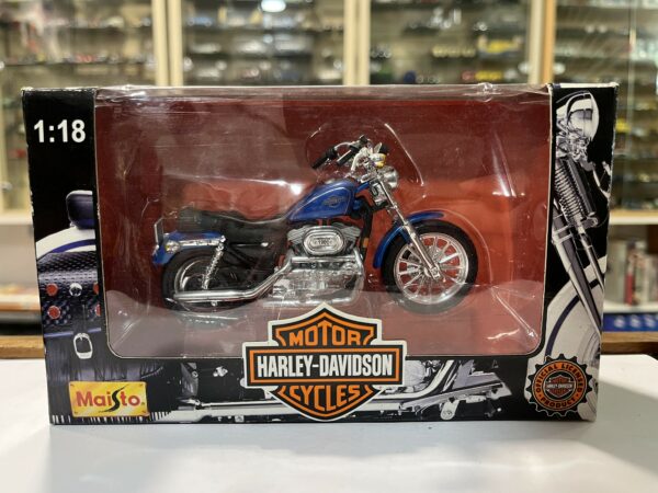 Harley Davidson XLH Sportster 1200 Maisto 1/18
