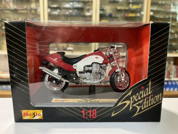 Moto Guzzi V10 Centauro Maisto 1/18