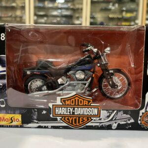 Harley Davidson FXSTSB Bad Boy Maisto 1/18
