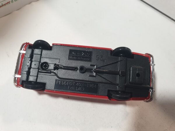 Peugeot 403 Pompier Solido 1/43 – Image 7