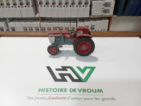 Tracteur Massey Ferguson 165 Corgi n°66
