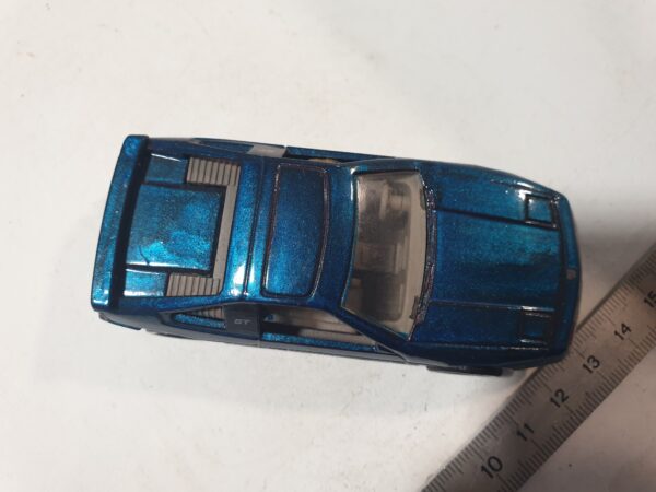 Pontiac Fiero GT 1988 1/43 ( Repeinte de rouge en bleue ) – Image 7