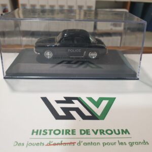 Renault Dauphine 1968 1/43 Solido Police ( manque Girophare )
