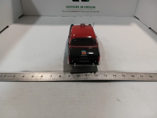 Peugeot 404 Taxi G7 Altaya 1/43 – Image 3