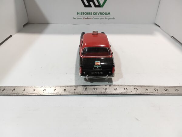 Peugeot 404 Taxi G7 1/43 Altaya – Image 3