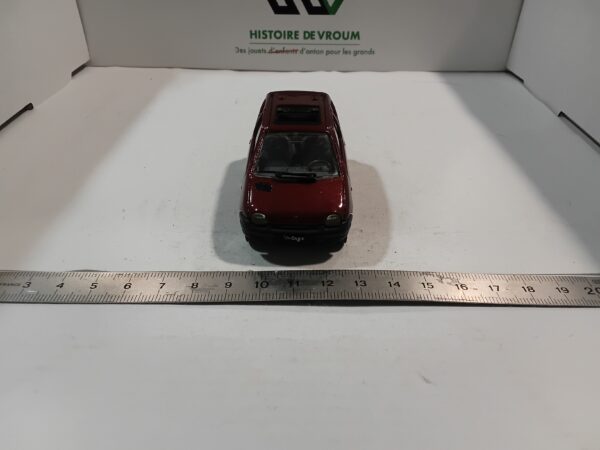 Renault Twingo Rouge Solido 1/43 – Image 2