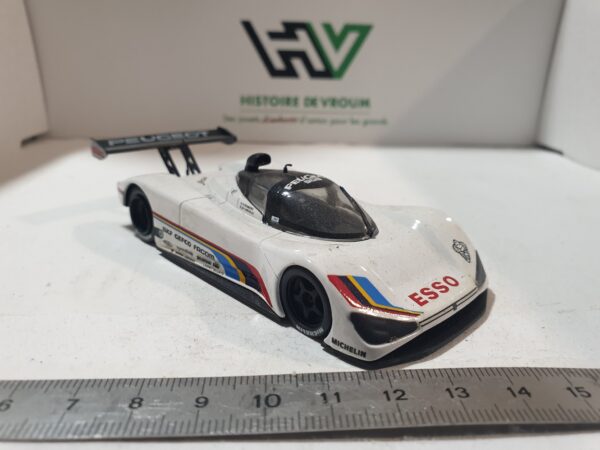 Peugeot 905 Présentation 1/43 Endurance – Image 5