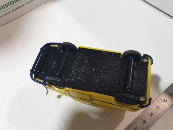 Renault Estafette Michelin Norev 1/43 – Image 8