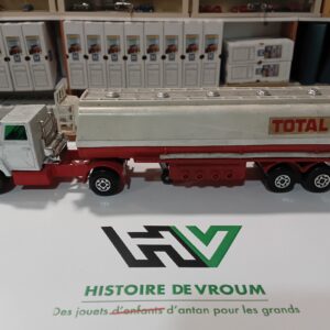 Tracteur Ford LTS 1973 et Citerne Articulated Tanker Total 1973 Matchbox