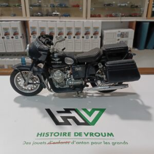 Moto Guzzi V7 700cc Carabinieri 1/15 Polistil