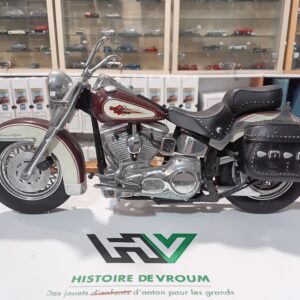 Moto Harley Davidson Heritage SoftTail Classic 1/10