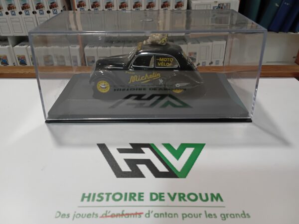Peugeot 202 Michelin 1/43