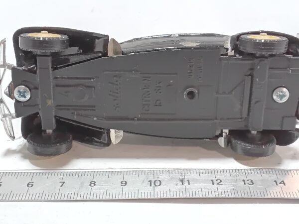 Citroën 15 Six Solido 1/43 – Image 5