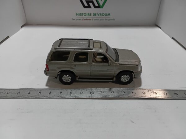 Cadillac Escalade 2002 Anson Del Prado 1/43 – Image 4