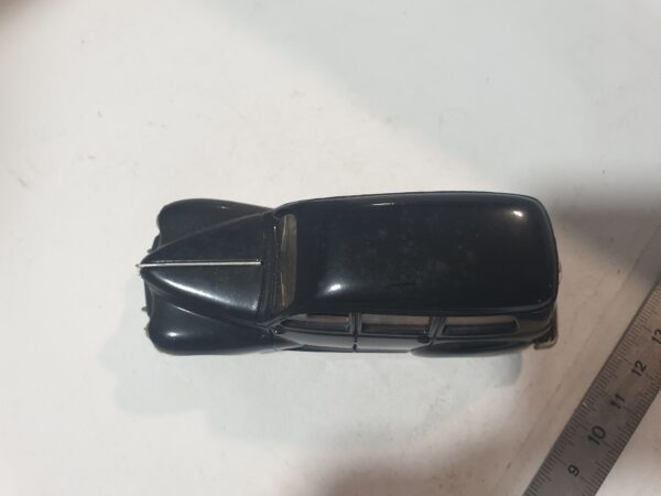 Peugeot 203 Familliale Solido Noire 1/43 – Image 7