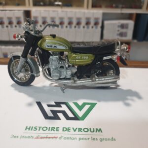 Moto Suzuki GT 750 Polistil 1/15 Verte