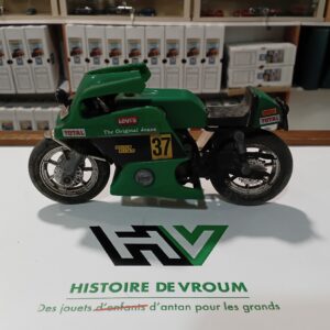 Moto Honda 750 Four n°37 Polistil 1/15
