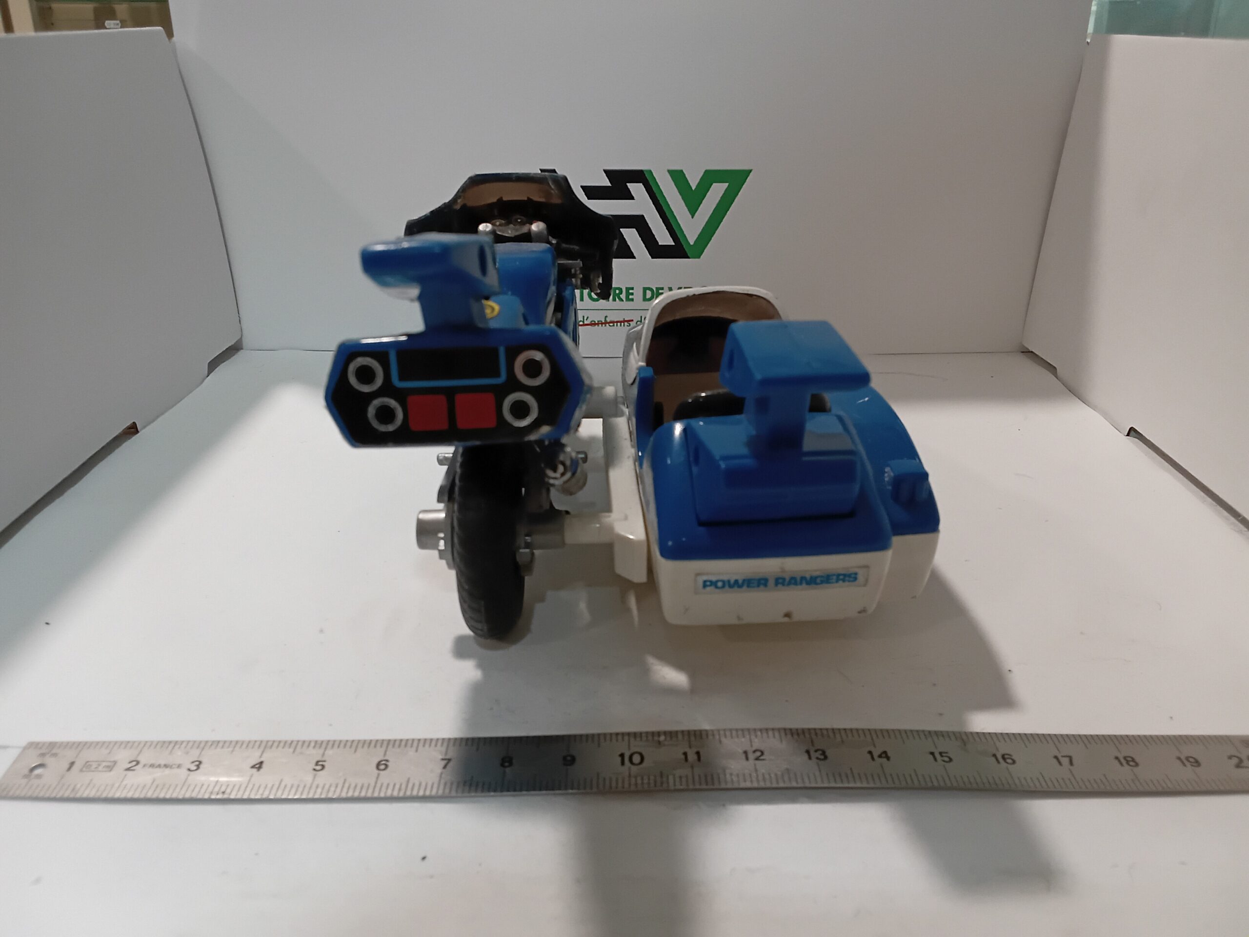 Side Car Power Rangers Triceratops Battle Bike 1993 Bandai 1/15 – Image 4
