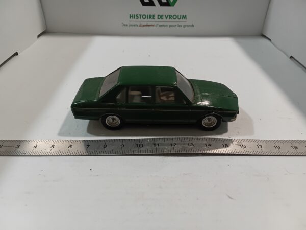 BMW 530 Solido 1/43 – Image 4