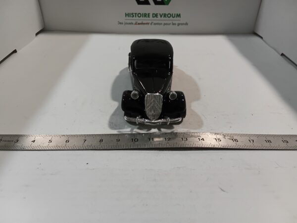 Citroën 15 Six Solido 1/43 – Image 2