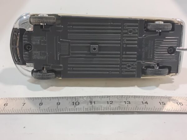 Citroën DS 19 1956 Universal Hobbies 1/43 – Image 5
